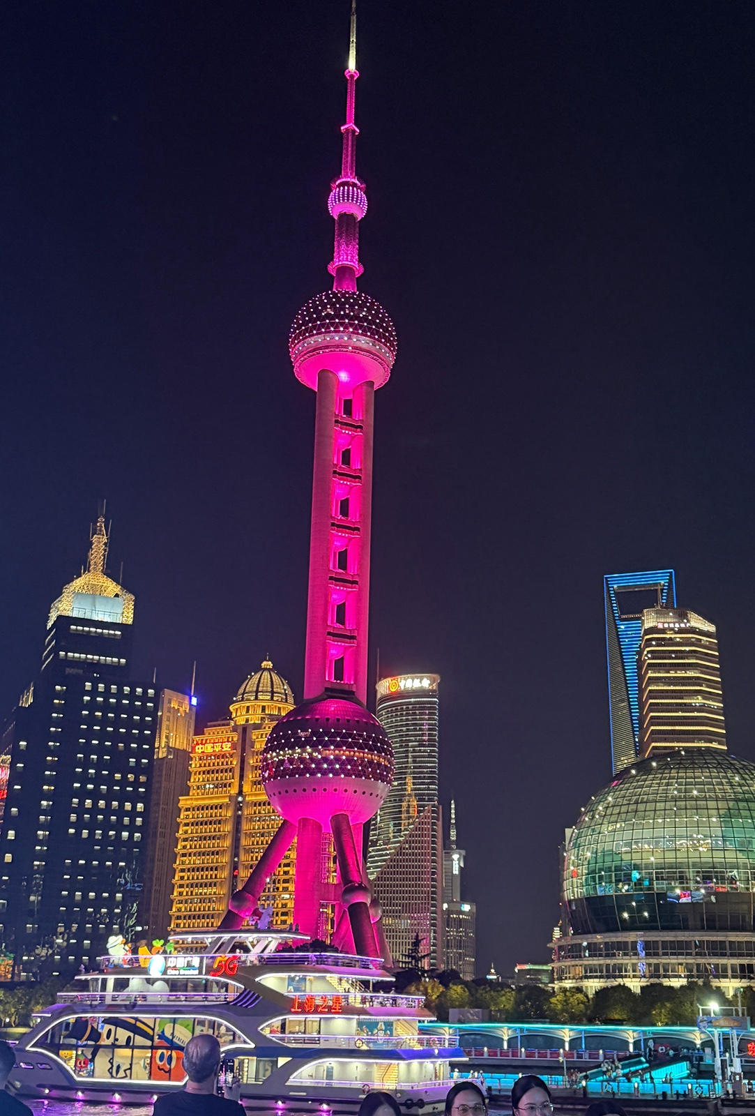 BIHUI ja VINON Group 20. sünnipäev. Plaadimehed Shanghais